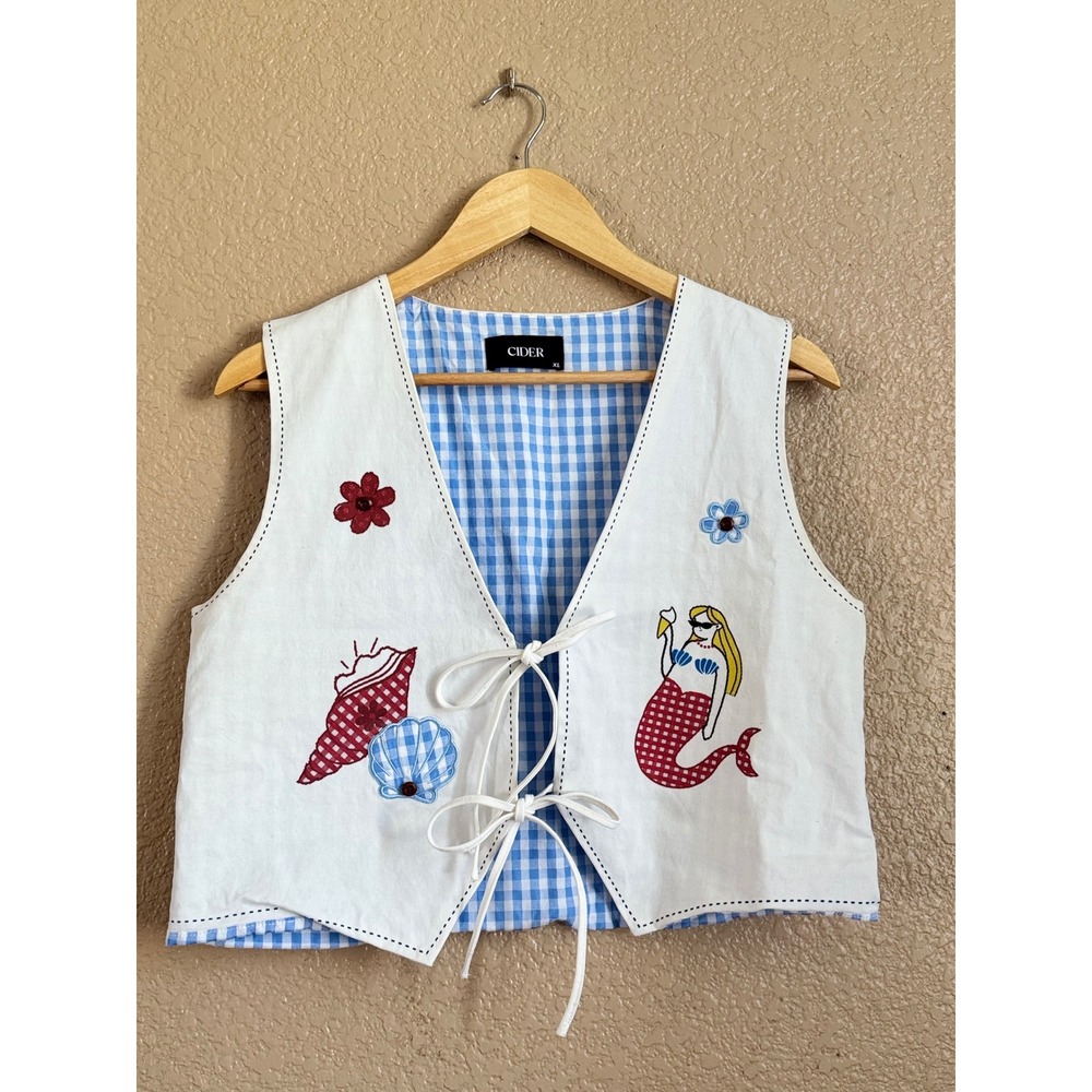 Cider Womens XL White Mermaid Gingham Embroidered Tie Front Vest Novelty Top